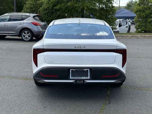 Used 2025 Kia K4 FWD image 3