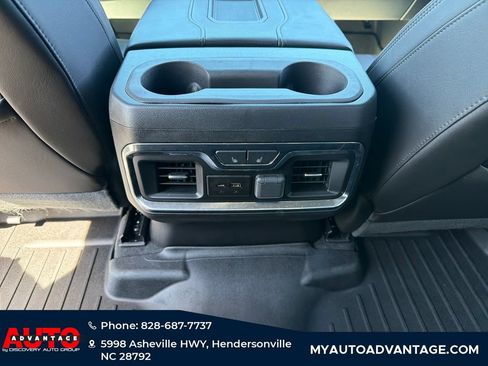 Used 2019 Chevrolet Silverado 1500 High Country w/ Technology Package AWD/4WD image 33