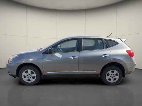 Used 2013 Nissan Rogue S FWD image 4