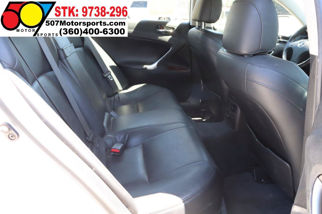 Used 2006 Lexus IS 250 AWD w/ Luxury Pkg image 13