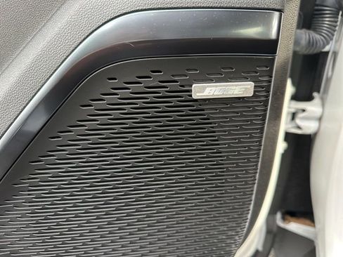 Used 2024 GMC Acadia AT4 image 25