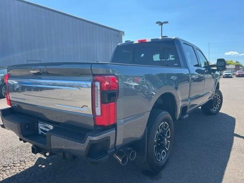 Used 2024 Ford F350 Platinum AWD/4WD image 5