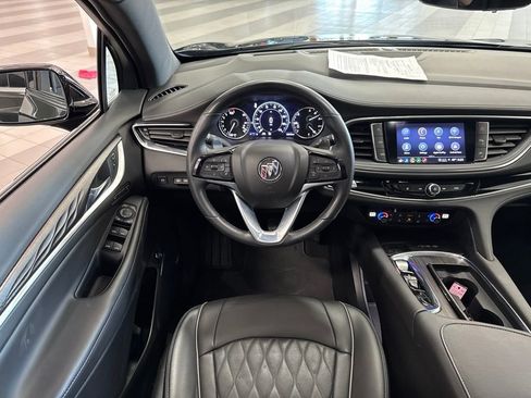 Used 2024 Buick Enclave Avenir w/ Avenir Technology Package AWD/4WD image 15