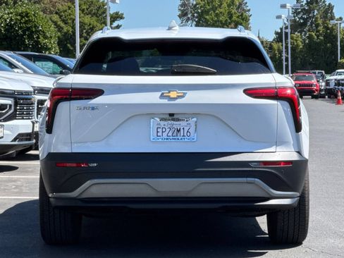 Used 2026 Chevrolet Blazer EV LT FWD image 6