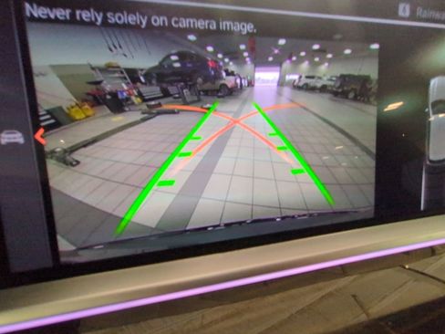 Used 2021 BMW X5 xDrive40i w/ Convenience Package image 9