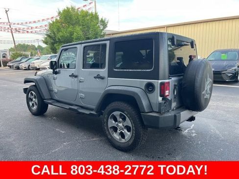 Used 2017 Jeep Wrangler Unlimited Sahara w/ Max Tow Package AWD/4WD image 36