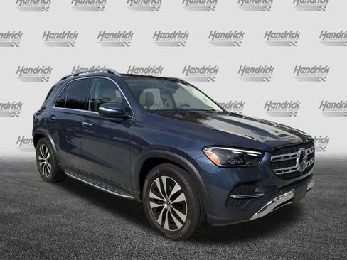 Used 2024 Mercedes-Benz GLE 350 350 4MATIC image 2