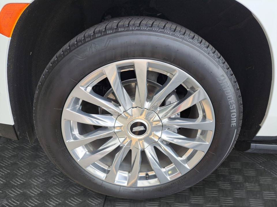 Certified 2022 Cadillac Escalade Premium Luxury w/ Performance Package AWD/4WD image 21
