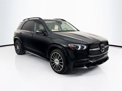 Used 2022 Mercedes-Benz GLE 450 4MATIC image 3