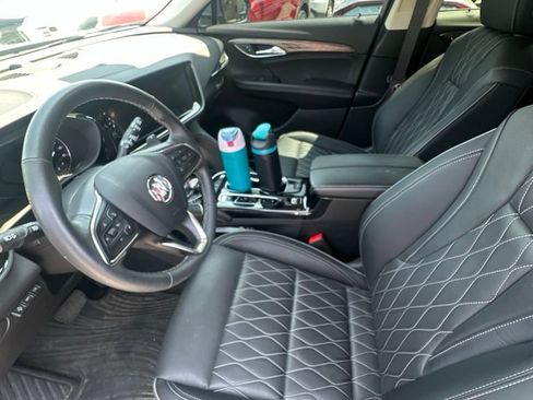 Used 2023 Buick Envision Avenir AWD/4WD image 9