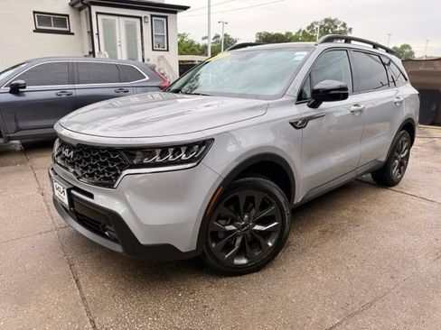 Certified 2023 Kia Sorento X-Line EX AWD/4WD image 1