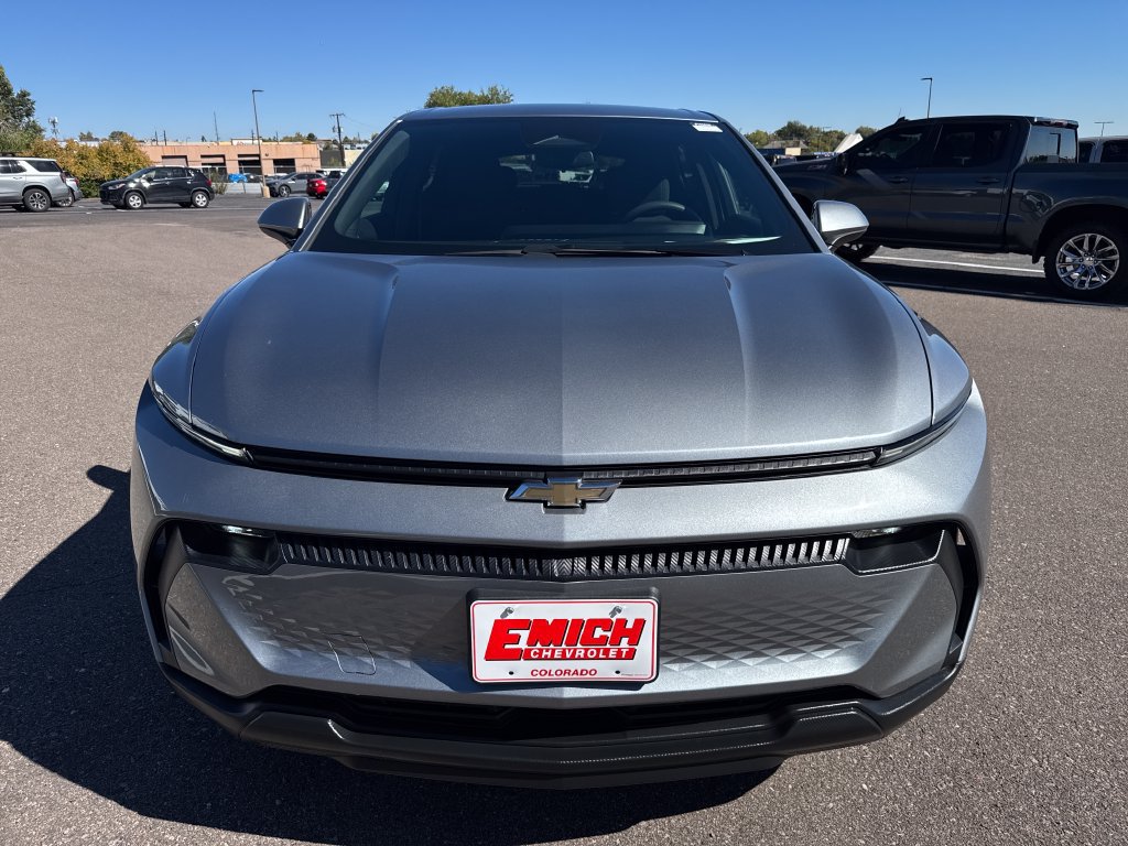 Used 2025 Chevrolet Equinox EV LT FWD image 8