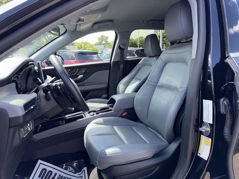 Used 2021 Lincoln Corsair AWD image 13