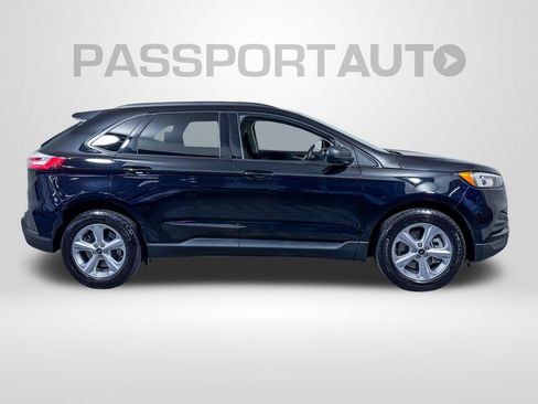 Used 2024 Ford Edge SE image 11