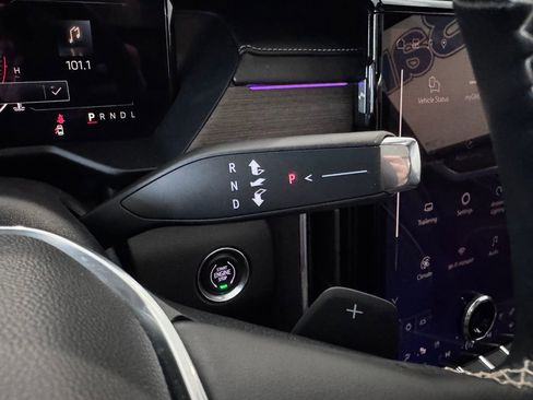 Certified 2024 GMC Acadia Denali w/ Super Cruise Package image 25