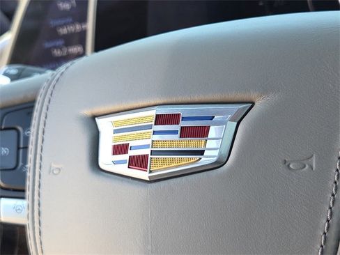 Used 2024 Cadillac Escalade Premium Luxury Platinum w/ LPO, Floor Liner Package image 29