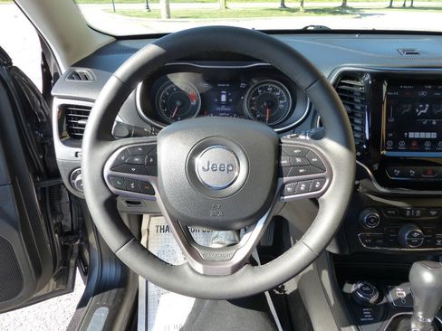 Used 2021 Jeep Cherokee Limited AWD/4WD image 27