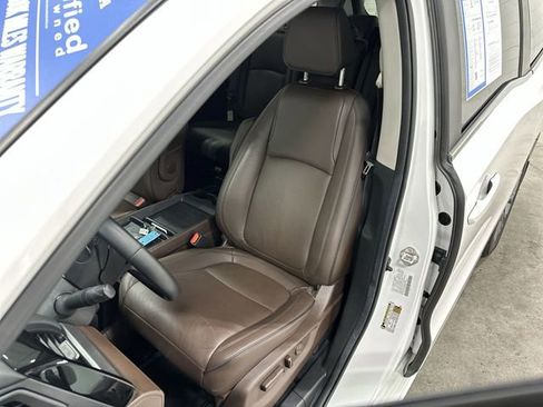 Certified 2025 Honda Odyssey Touring image 15