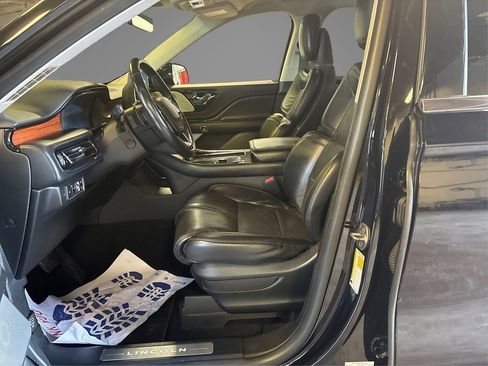 Used 2020 Lincoln Aviator Reserve w/ Equipment Group 202A AWD/4WD image 11