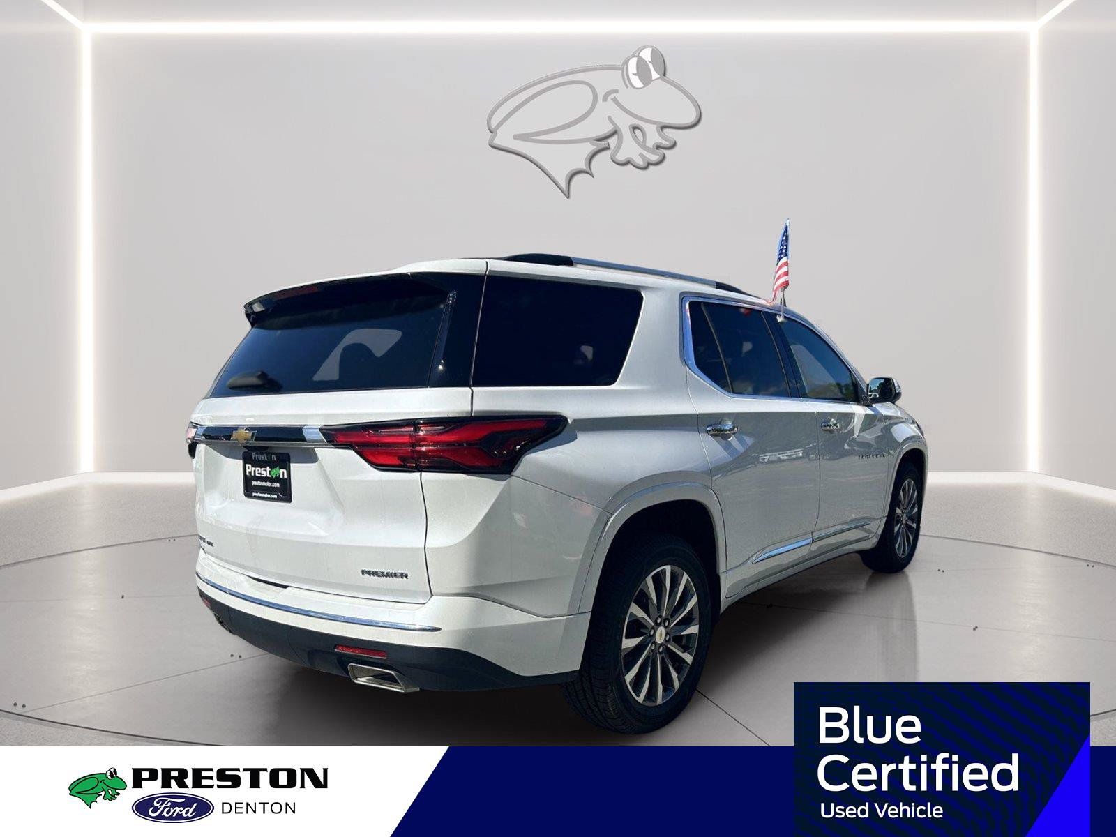 Used 2023 Chevrolet Traverse Premier AWD/4WD image 5