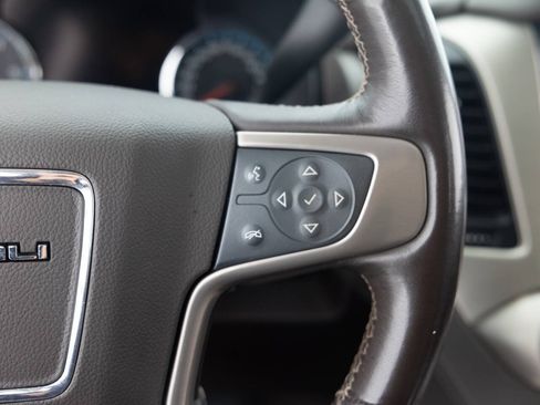 Used 2020 GMC Yukon XL Denali w/ Open Road Package AWD/4WD image 46