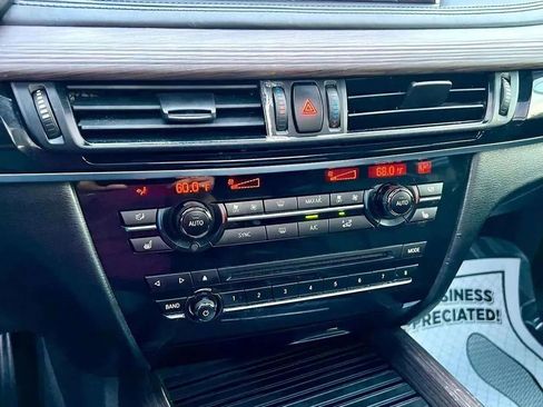 Used 2017 BMW X5 xDrive50i w/ Executive Package image 38