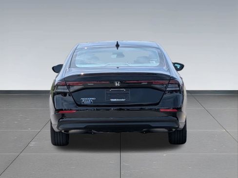 Certified 2023 Honda Accord EX image 5
