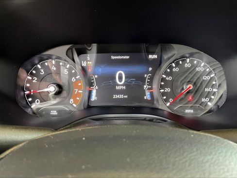 Used 2023 Jeep Compass Latitude image 14