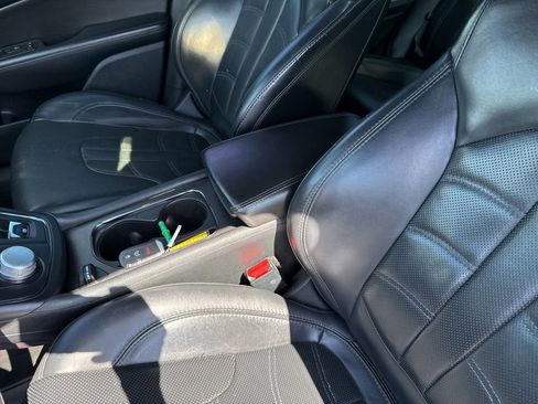 Used 2016 Chrysler 200 S w/ Navigation & Sound Group I AWD/4WD image 28