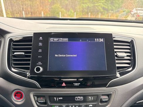 Used 2023 Honda Ridgeline RTL-E image 23