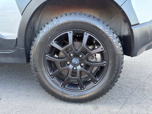 Used 2024 Subaru Crosstrek 2.5i Wilderness AWD/4WD image 30
