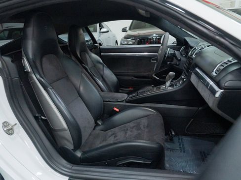 Used 2015 Porsche Cayman GTS image 21