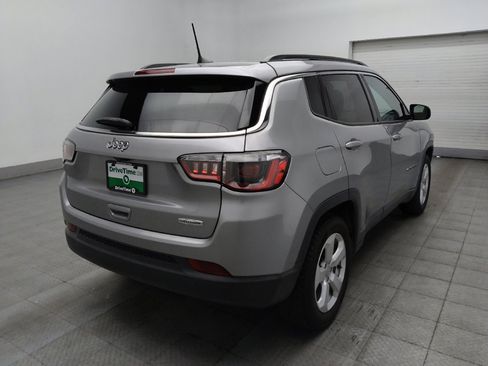 Used 2021 Jeep Compass Latitude FWD image 9