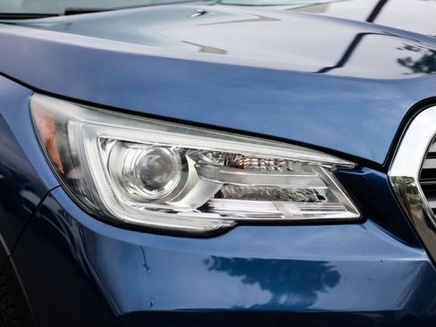 Used 2019 Subaru Ascent Limited image 12