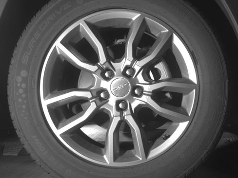 Used 2024 GMC Terrain SLT AWD/4WD image 13