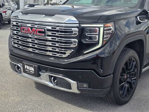 Used 2024 GMC Sierra 1500 Denali w/ Denali Reserve Package AWD/4WD image 10