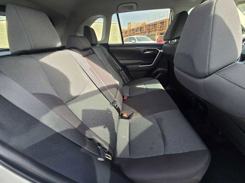Used 2025 Toyota RAV4 XLE image 14