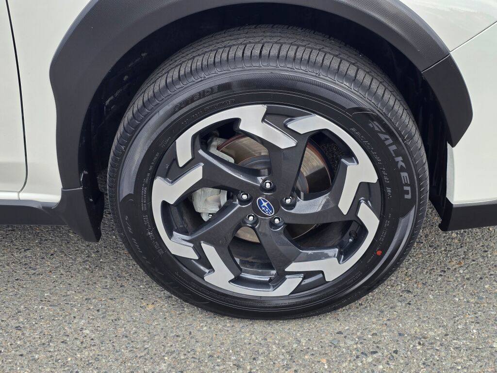 Certified 2022 Subaru Crosstrek 2.5i Limited AWD/4WD image 10