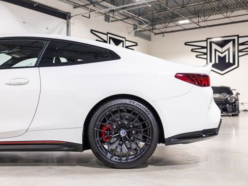 Used 2023 BMW M4 CSL image 18