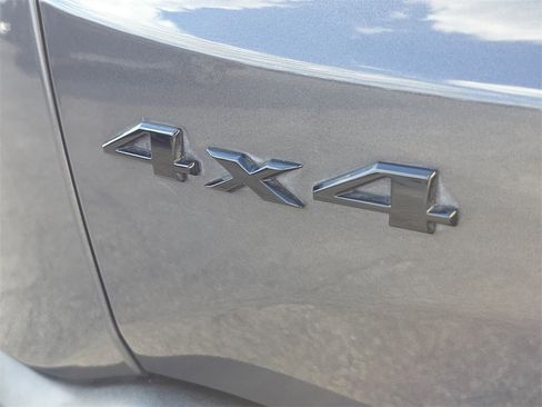 Used 2023 Jeep Renegade Altitude image 9