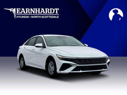 New 2026 Hyundai Elantra SE image 11