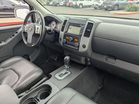 Certified 2020 Nissan Frontier PRO-4X w/ Pro-4x Utility Package AWD/4WD image 13