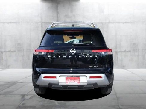Certified 2025 Nissan Pathfinder SL AWD/4WD image 6
