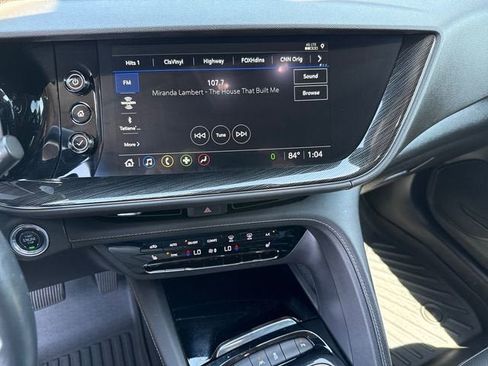 Used 2023 Buick Envision Essence FWD image 18
