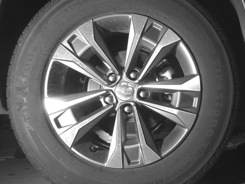 Used 2025 Chevrolet Equinox LT FWD image 15
