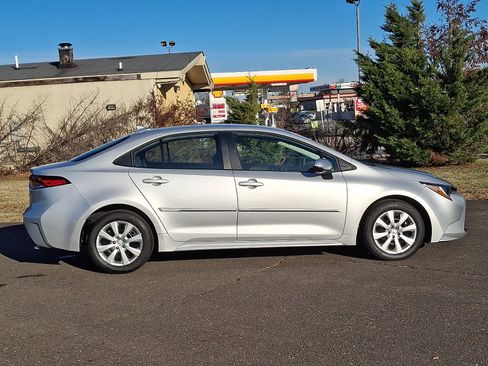 Certified 2025 Toyota Corolla LE image 7