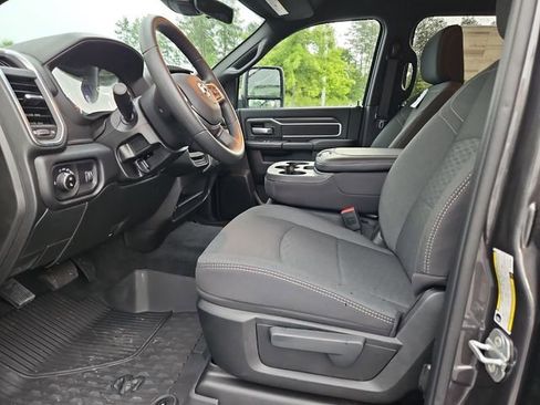 New 2025 RAM 2500 Big Horn w/ Bed Convenience Group image 8