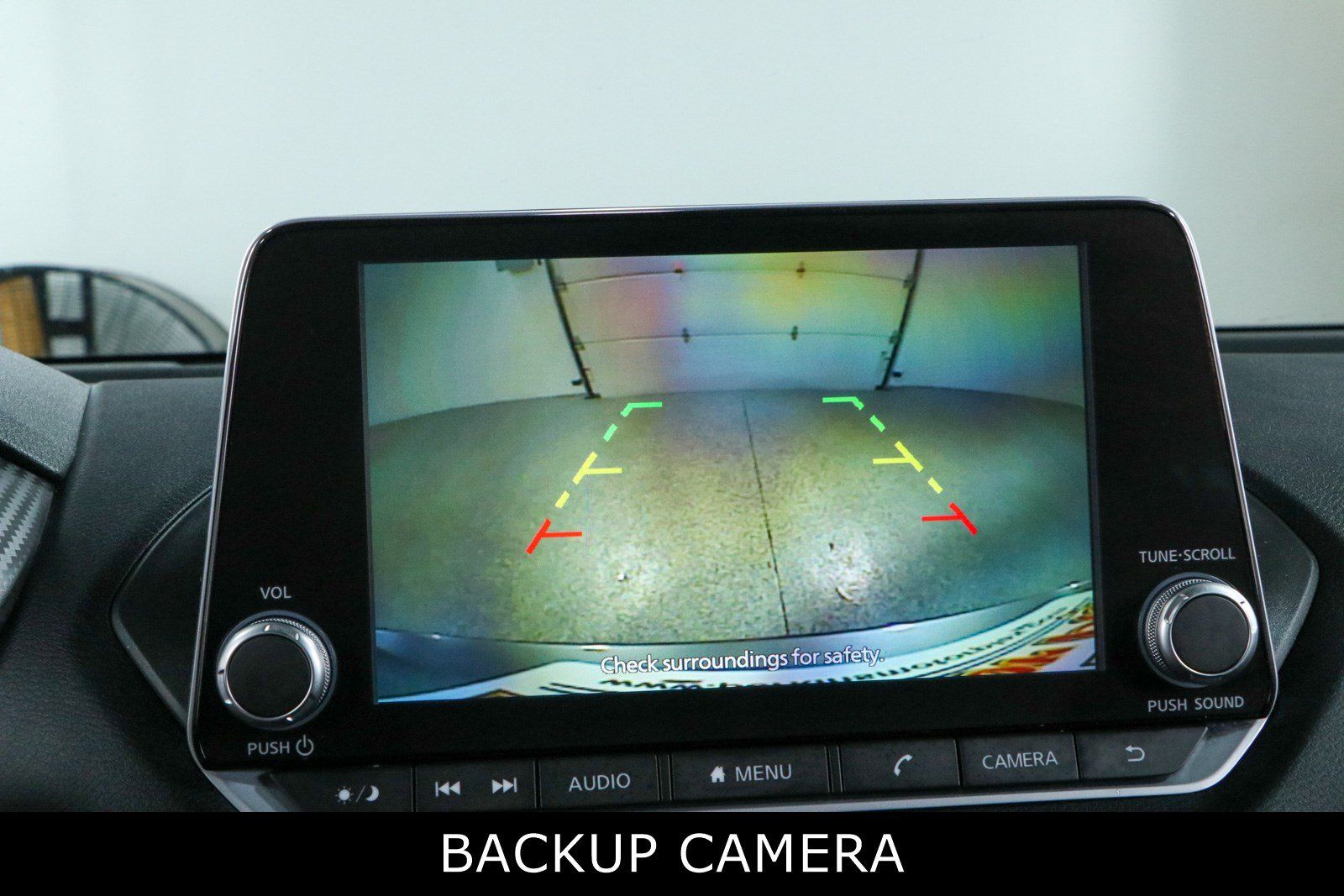 Used 2025 Nissan Sentra SV FWD image 18