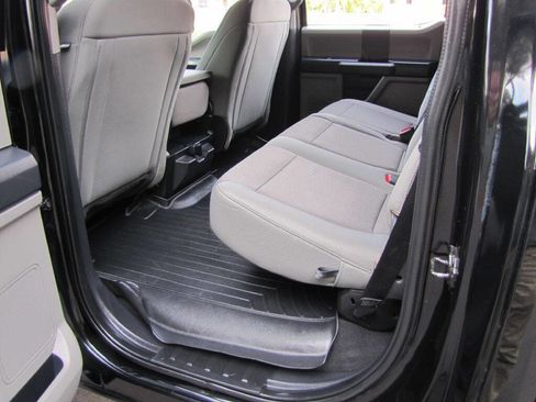 Used 2022 Ford F250 XL w/ STX Appearance Package image 19