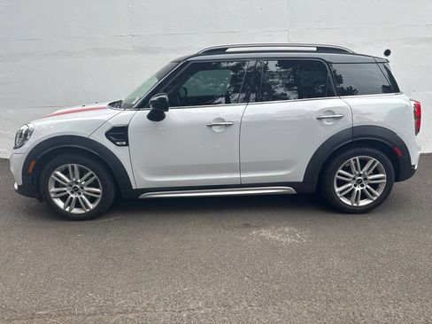 Used 2019 MINI Cooper Countryman FWD image 2